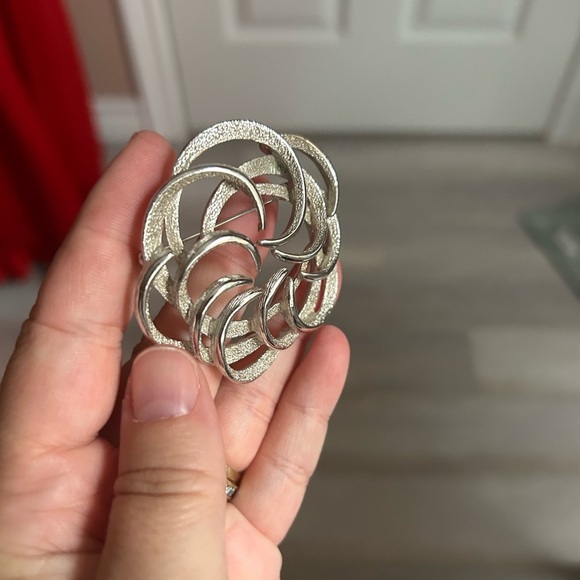 4/$100 SARAH COVENTRY Silver Geometric Brooch 🤓 - Picture 3 of 7